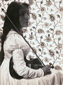 Zitkala-Sa,_1898